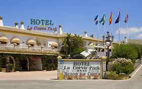 La Cueva Park